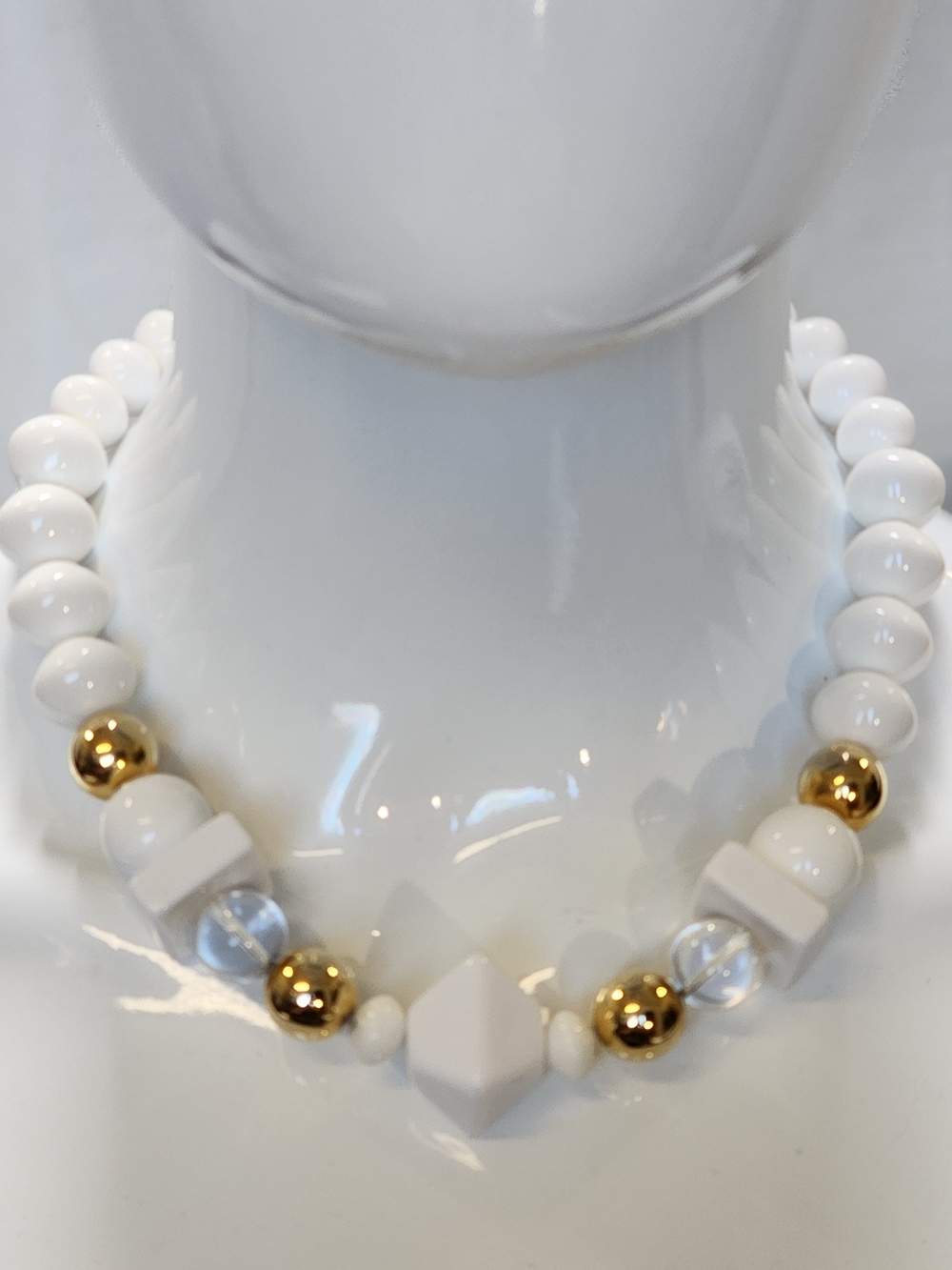 1980s 90s White Chunky Beaded Necklace Gold Tone Geometric Statement Necklace